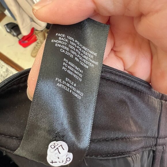 Babaton  faux leather Pleated wide legs pants, Black, Size 2 K44 - Picture 12 of 12